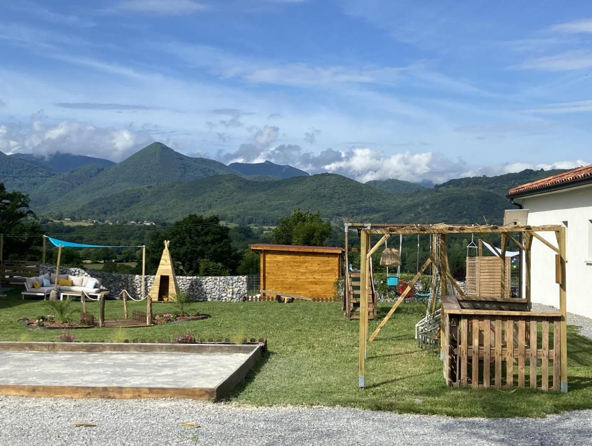 Villa Jacuzzi, Terrain De Petanque Et Aire De Jeux Vue Sur Les Pyrenees Seilhan Exterior foto