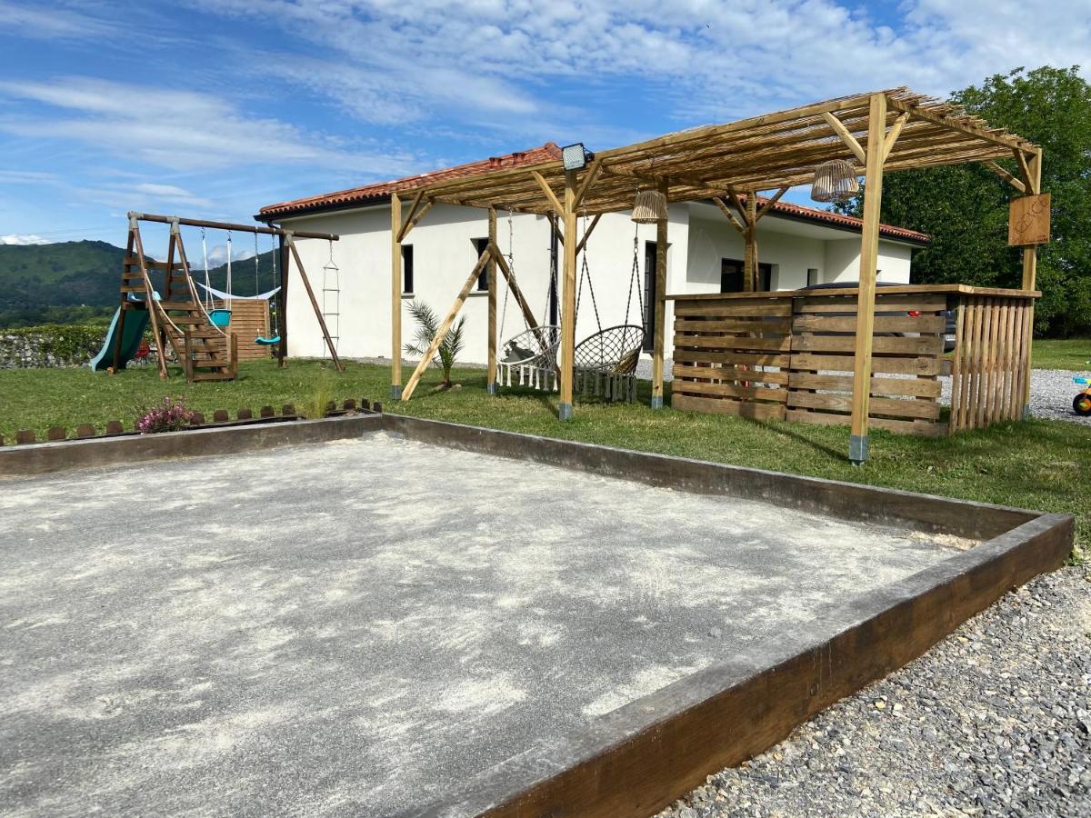 Villa Jacuzzi, Terrain De Petanque Et Aire De Jeux Vue Sur Les Pyrenees Seilhan Exterior foto